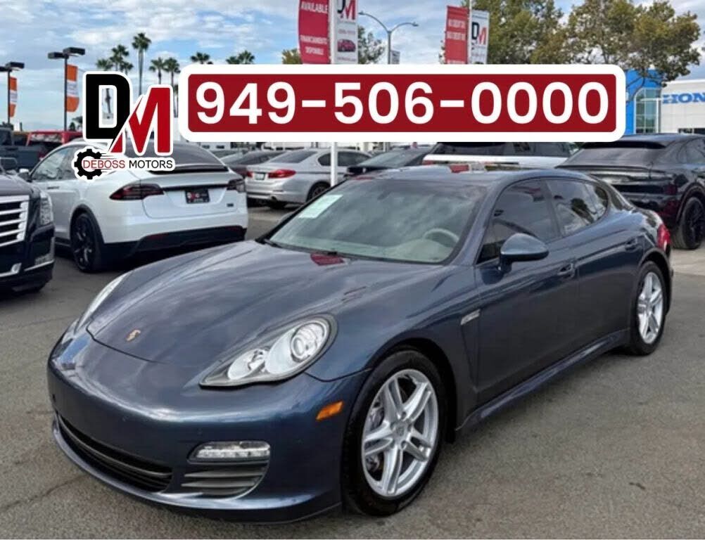2011 PORSCHE Panamera