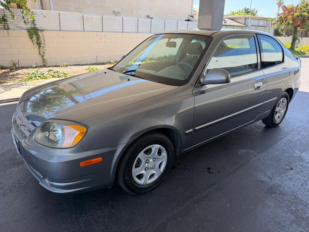 2004 HYUNDAI Accent