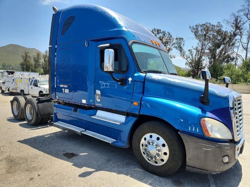 2008 FREIGHTLINER Cascadia