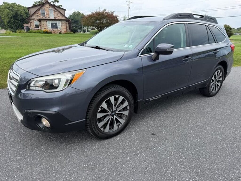 2016 SUBARU Outback