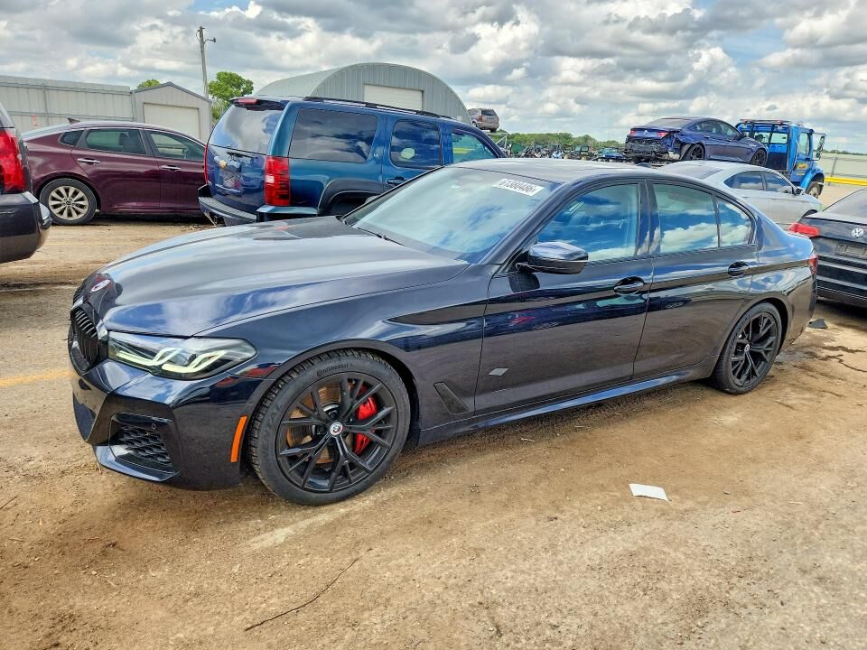2023 BMW M5