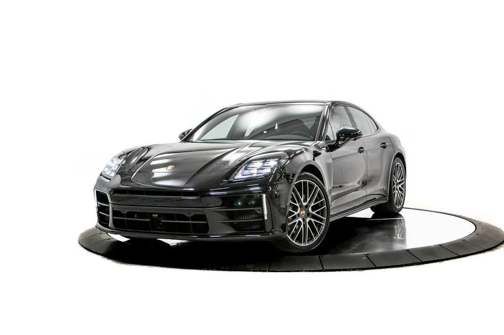 2024 PORSCHE Panamera