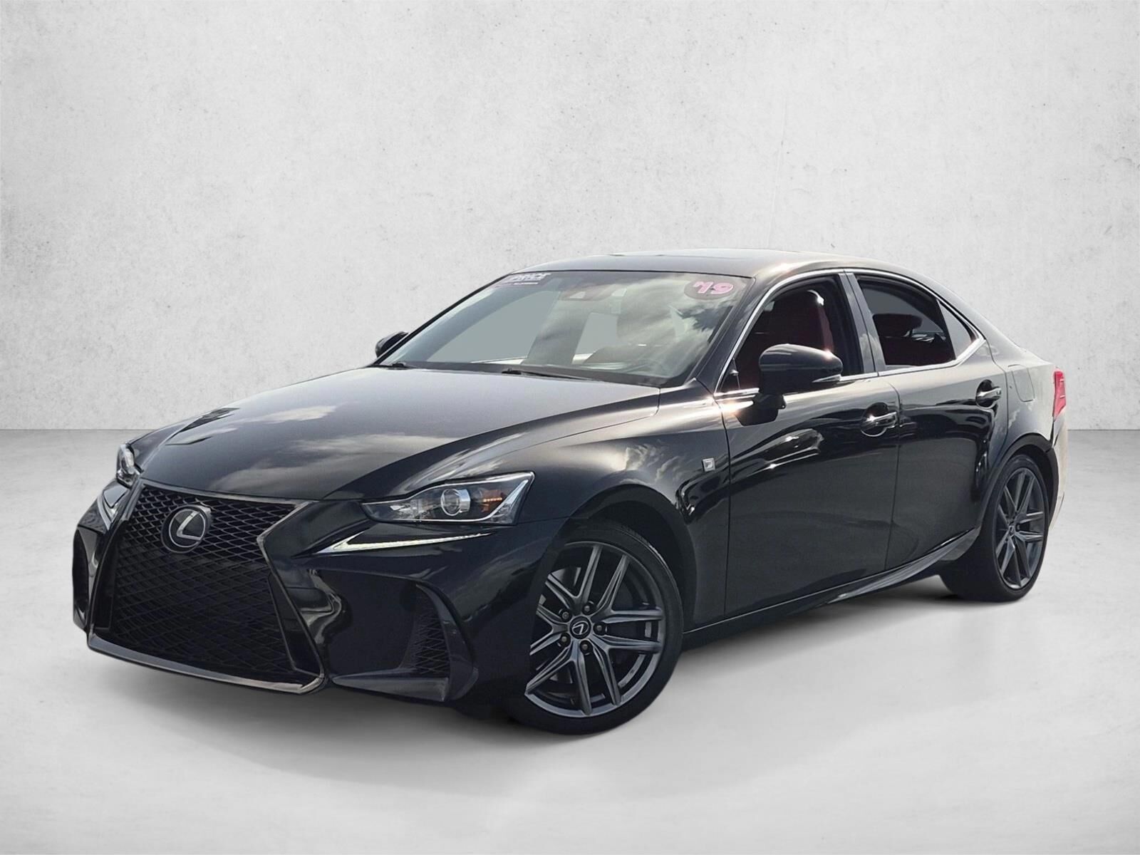 2019 LEXUS IS