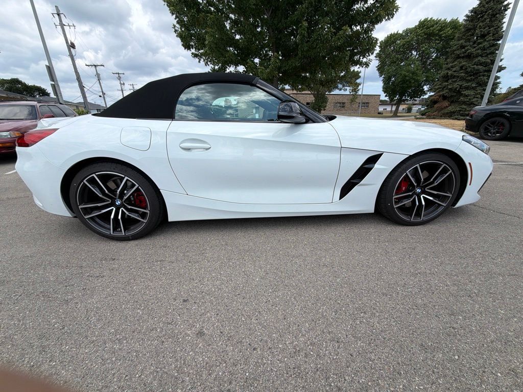 2025 BMW Z4