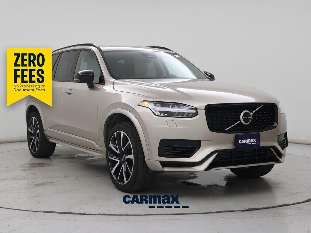 2023 VOLVO XC90