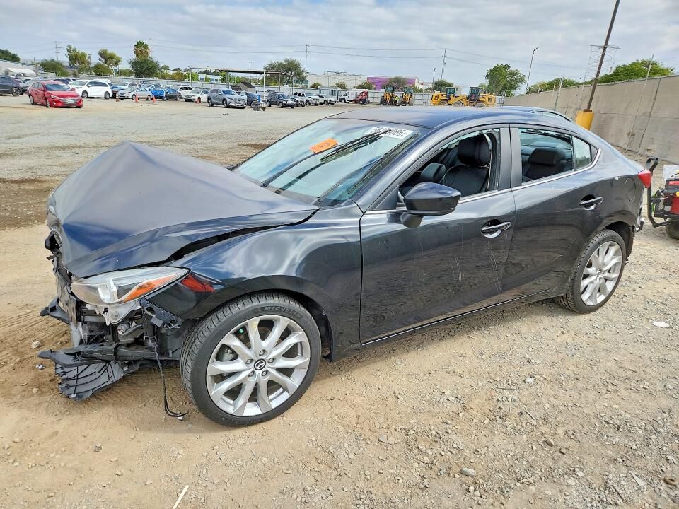 2014 MAZDA Mazda3