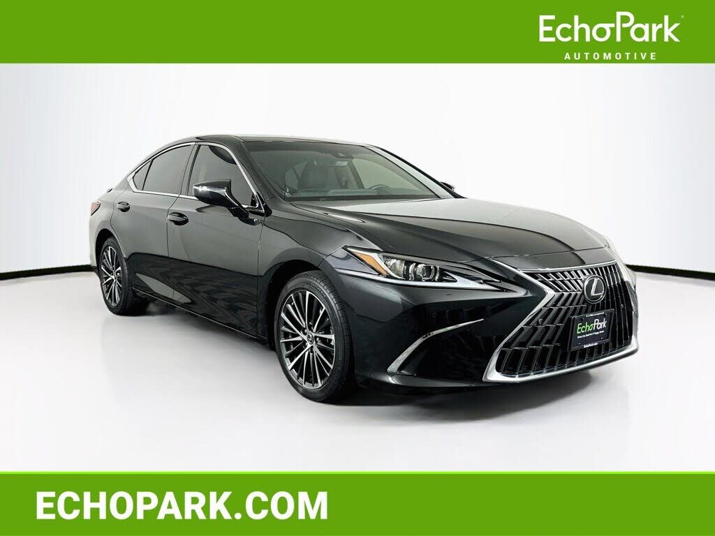 2024 LEXUS ES