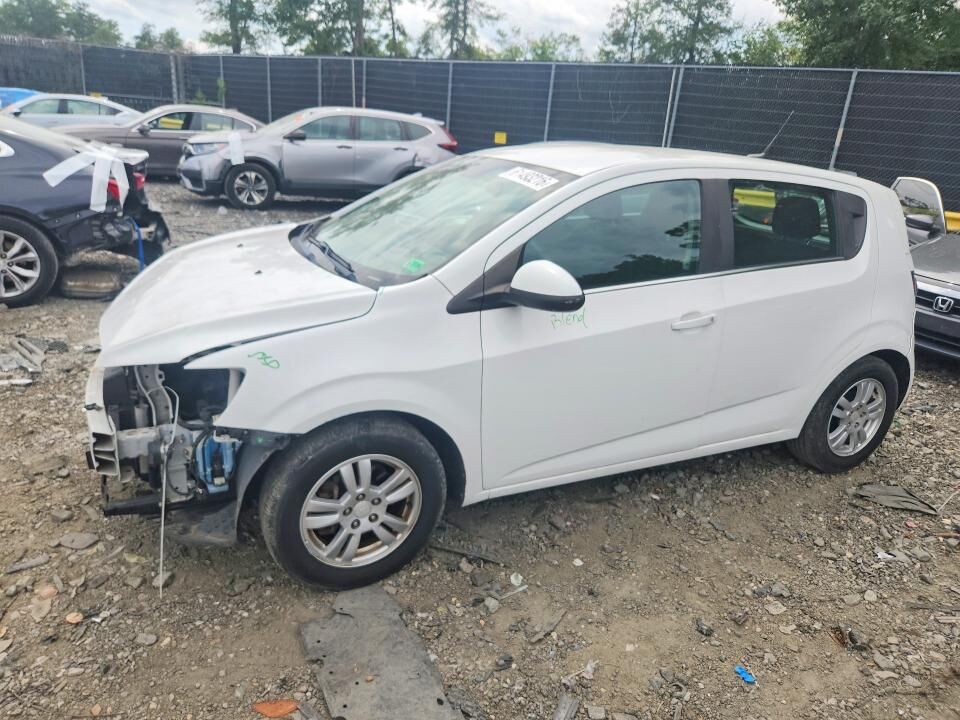 2013 CHEVROLET Sonic