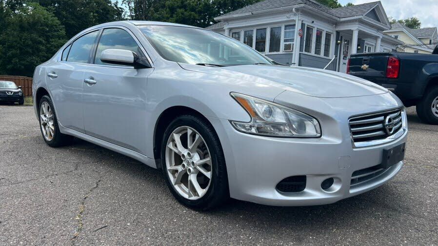 2012 NISSAN Maxima