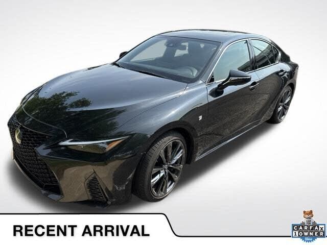 2023 LEXUS IS