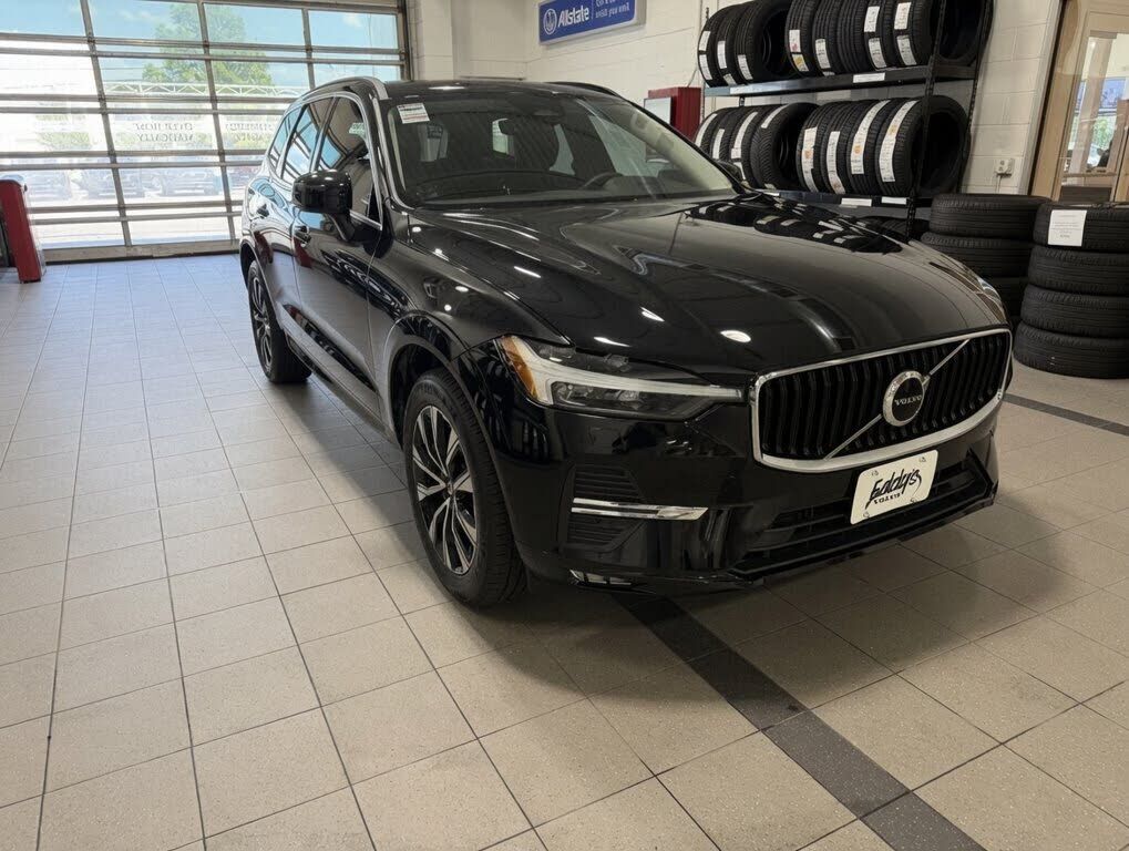 2020 VOLVO XC60