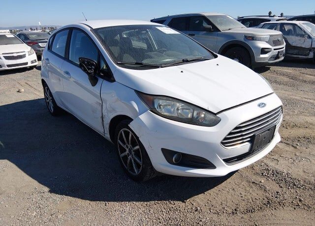 2017 FORD Fiesta