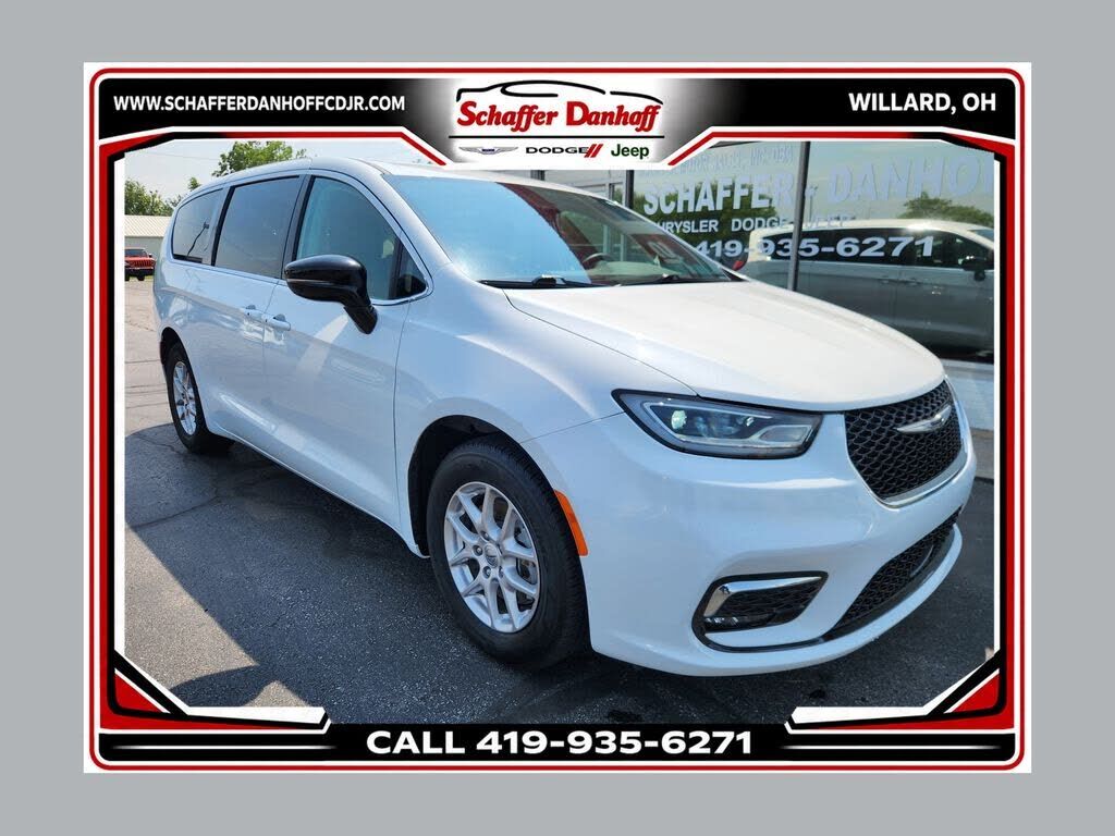 2024 CHRYSLER Pacifica