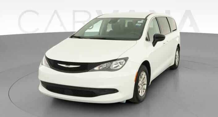 2024 CHRYSLER Voyager