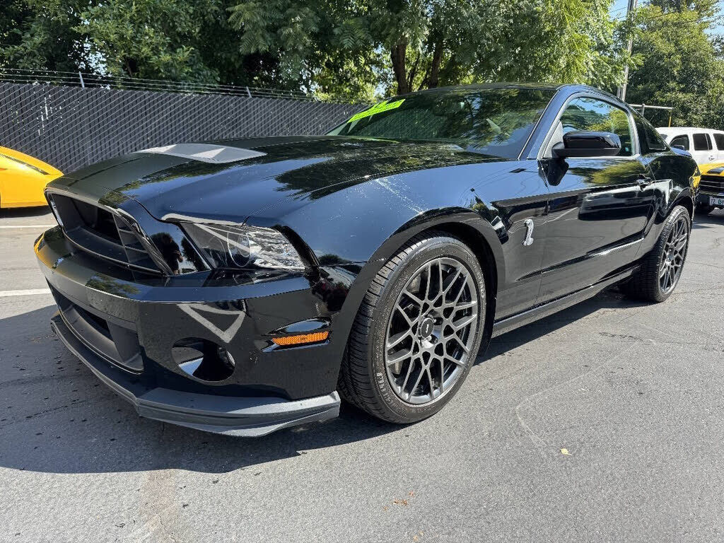 2014 FORD Mustang