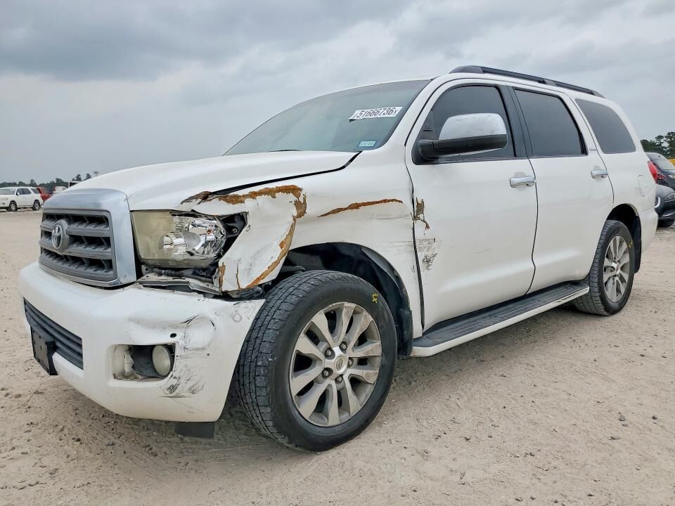2014 TOYOTA Sequoia
