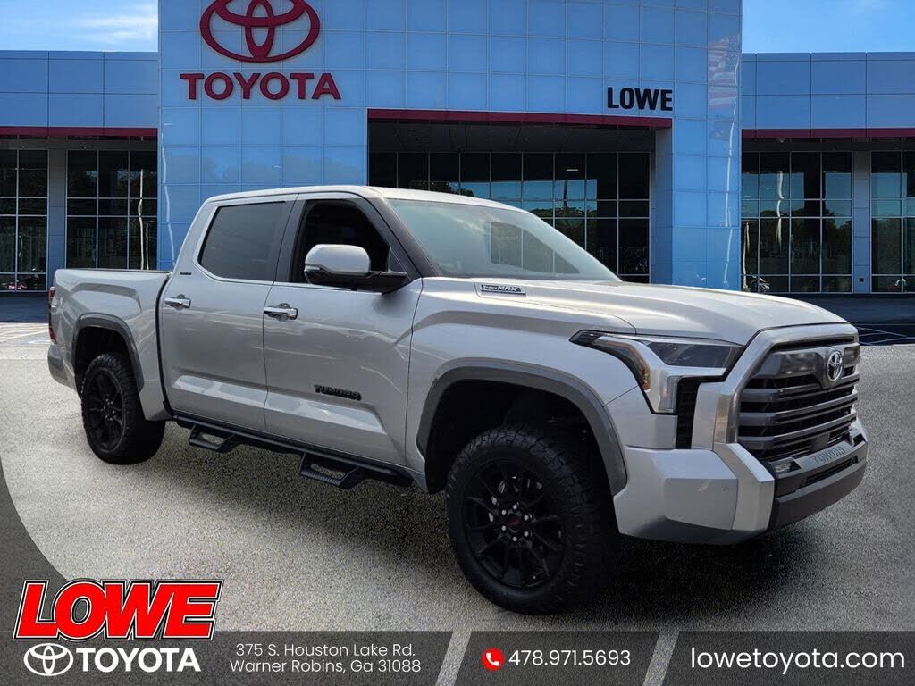 2025 TOYOTA Tundra
