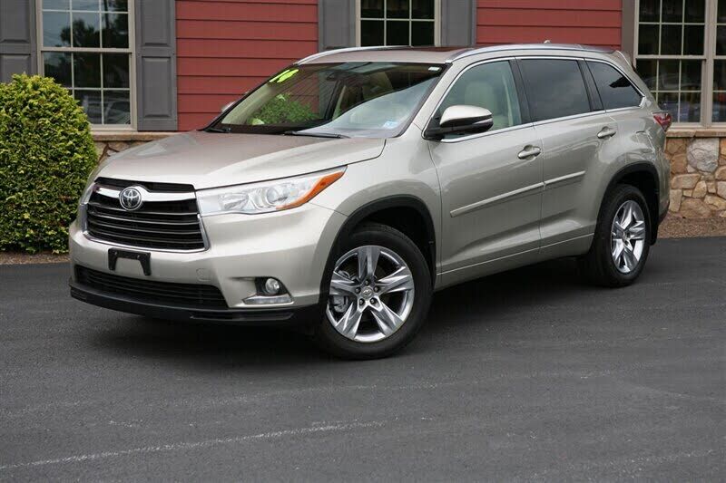 2014 TOYOTA Highlander