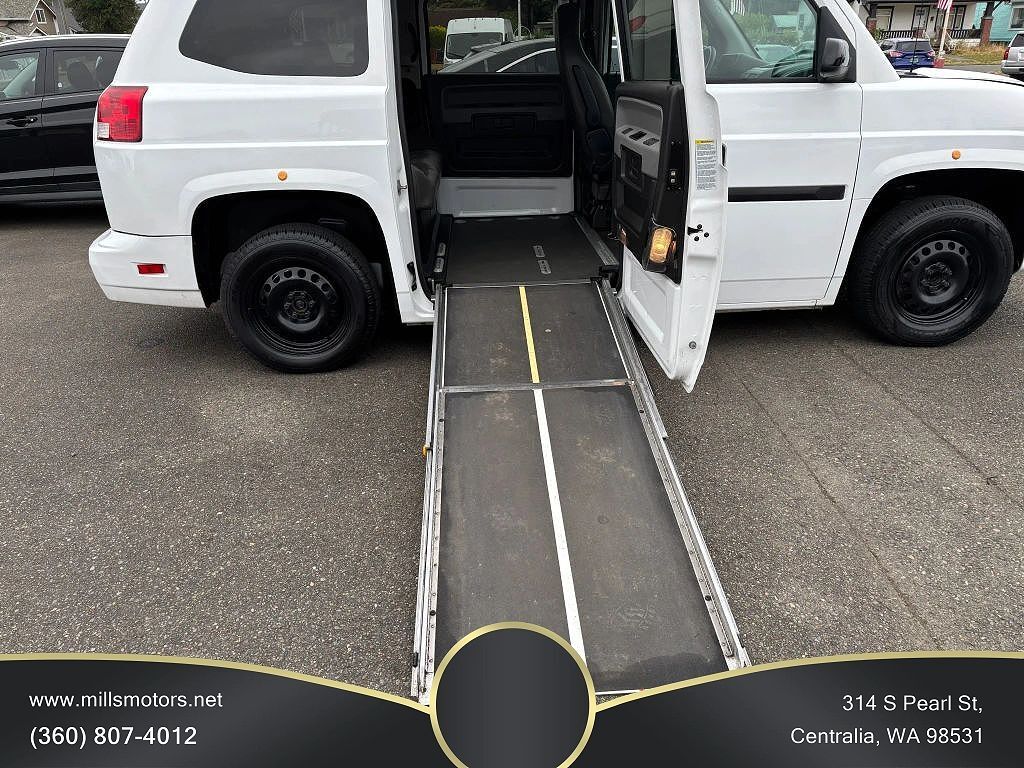 2015 AM GENERAL MV-1