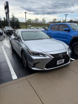 2024 LEXUS ES