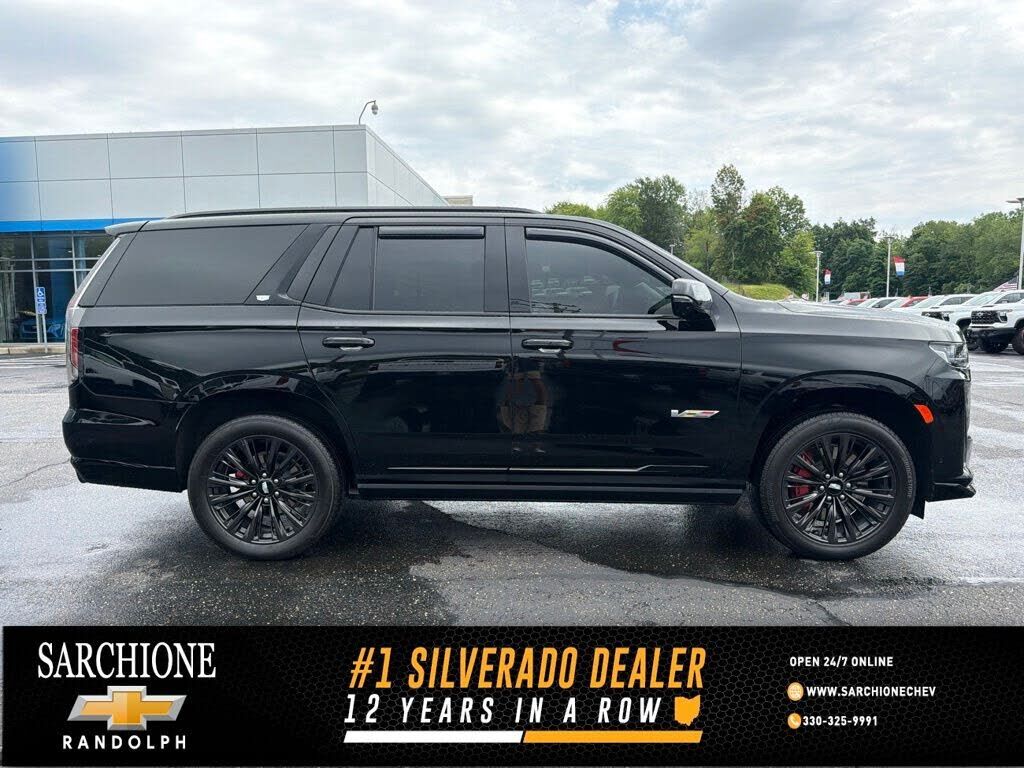 2024 CADILLAC Escalade