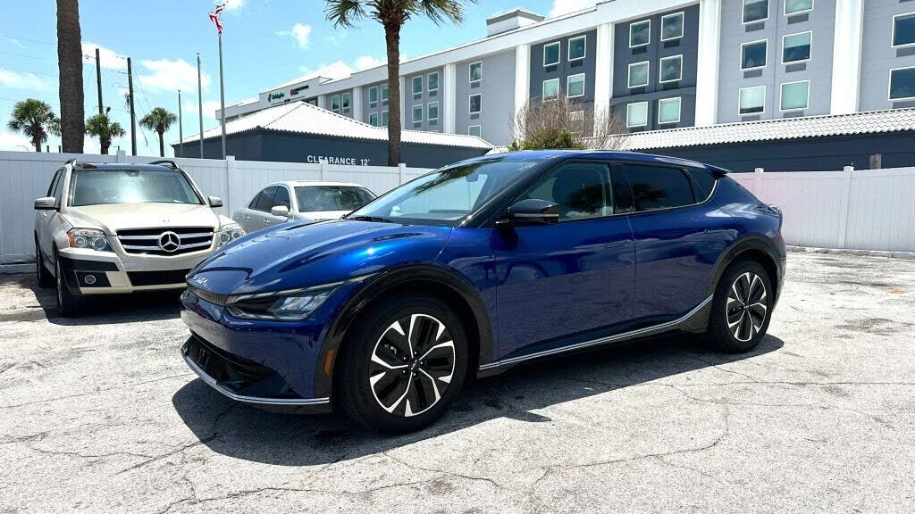 2024 KIA EV6