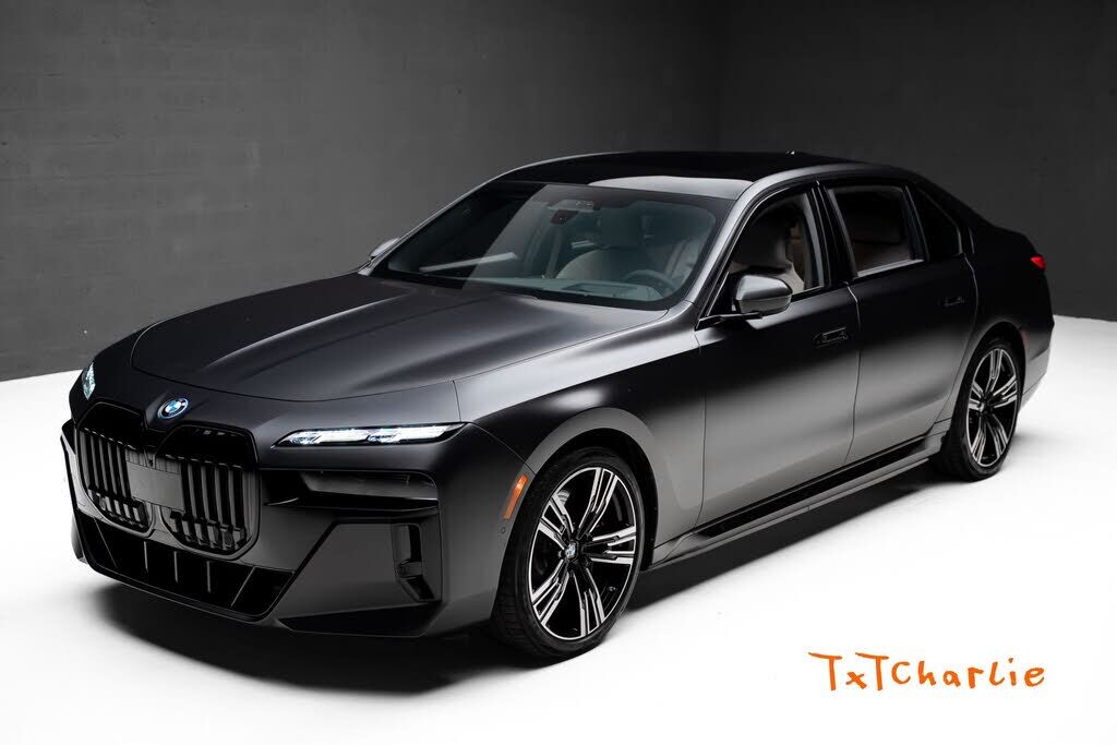 2023 BMW i7
