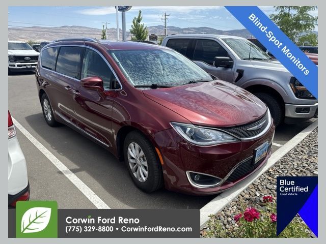 2019 CHRYSLER Pacifica