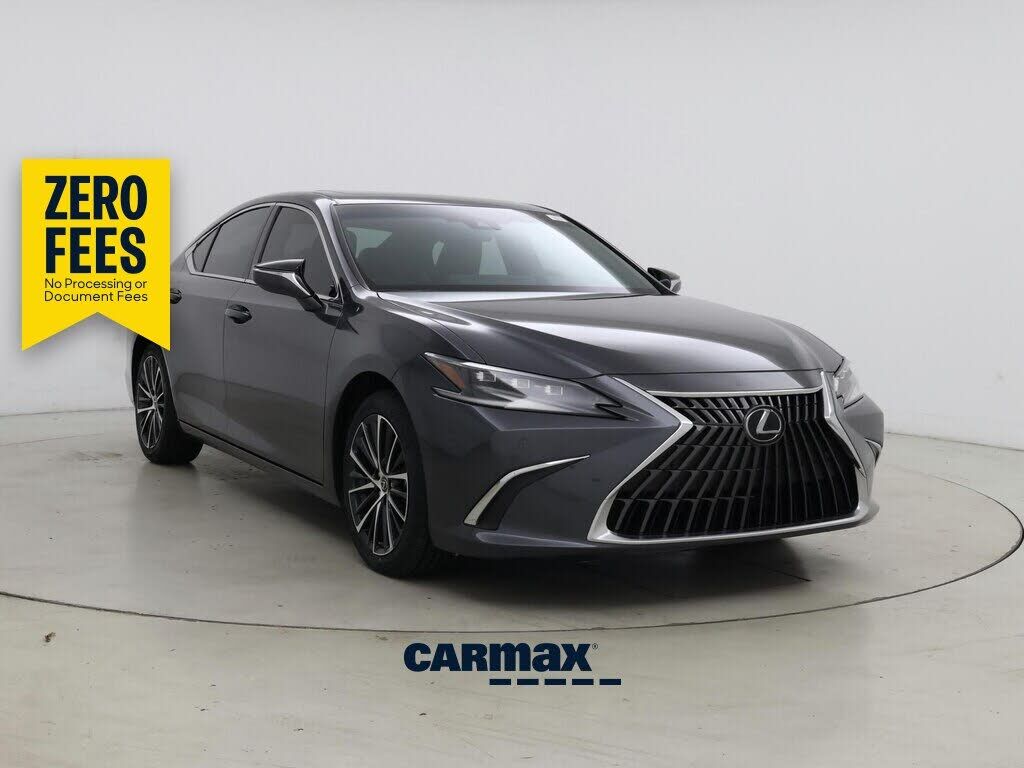 2024 LEXUS ES