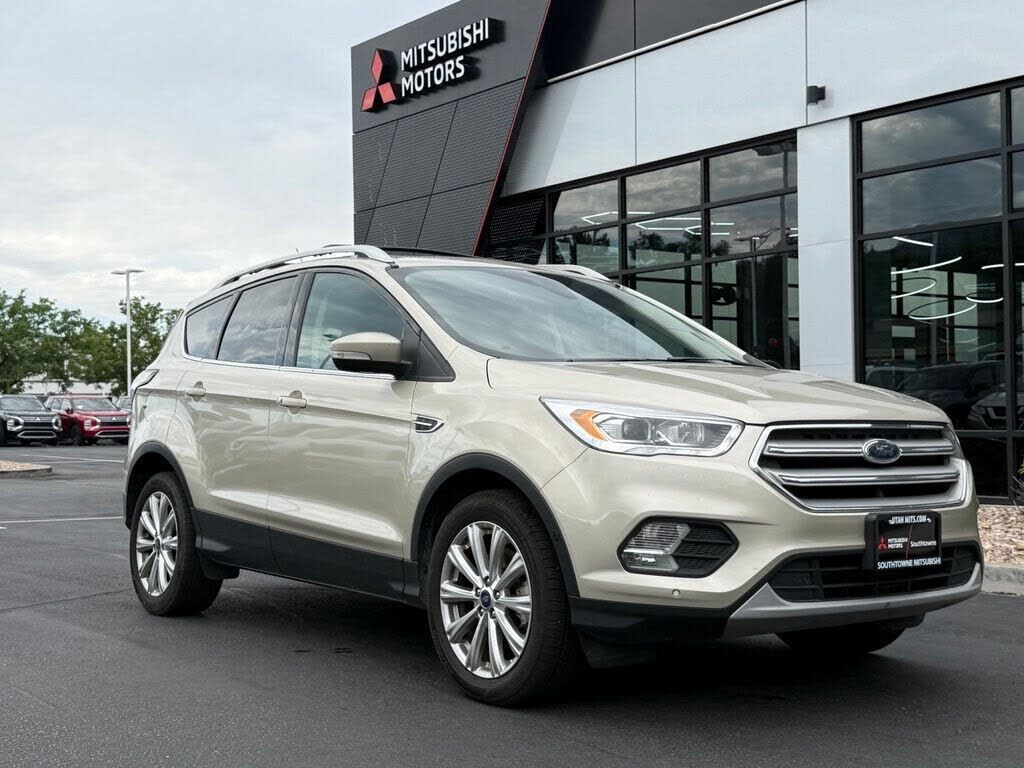 2018 FORD Escape