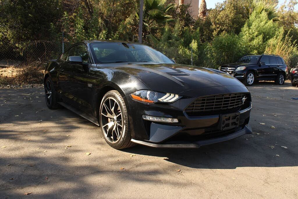 2020 FORD Mustang