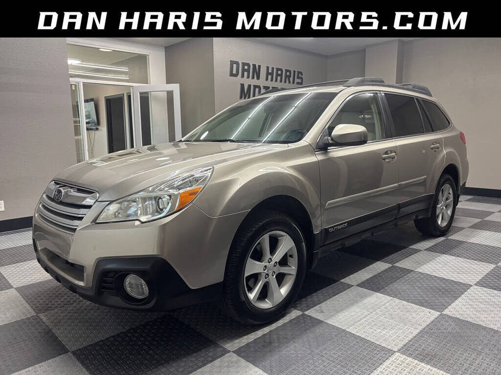 2014 SUBARU Outback