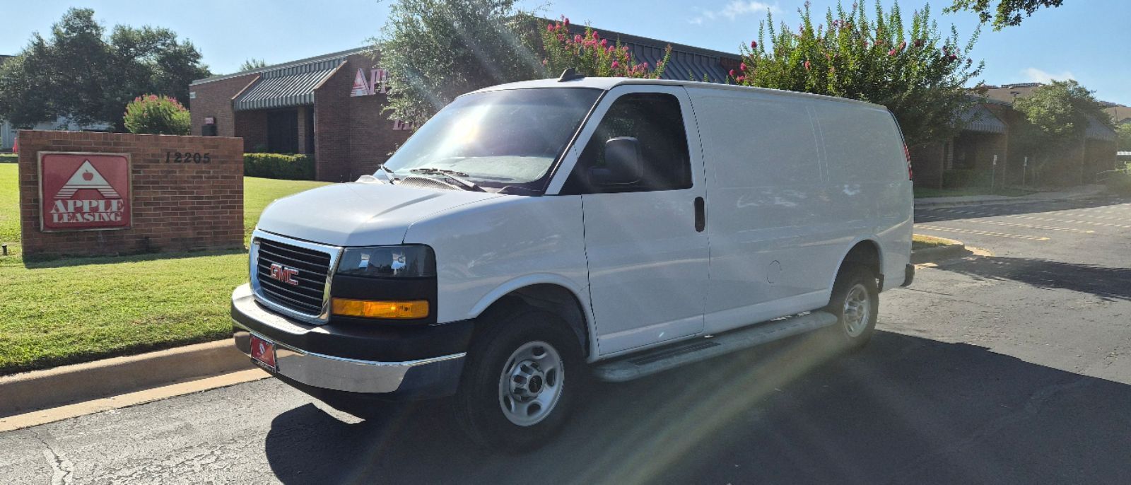2024 GMC Savana