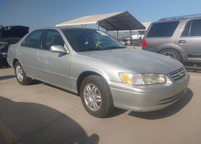 2000 TOYOTA Camry