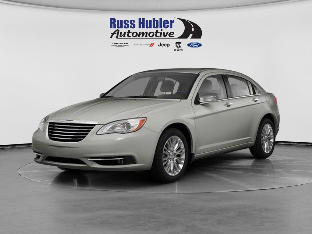 2013 CHRYSLER 200