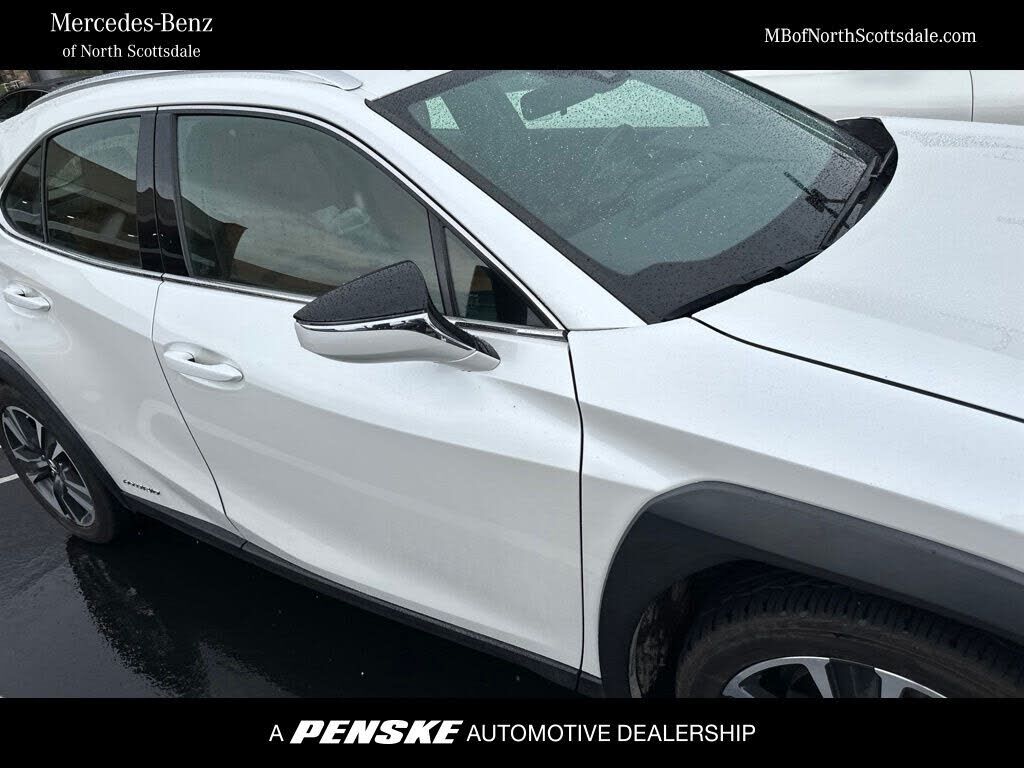 2022 LEXUS UX