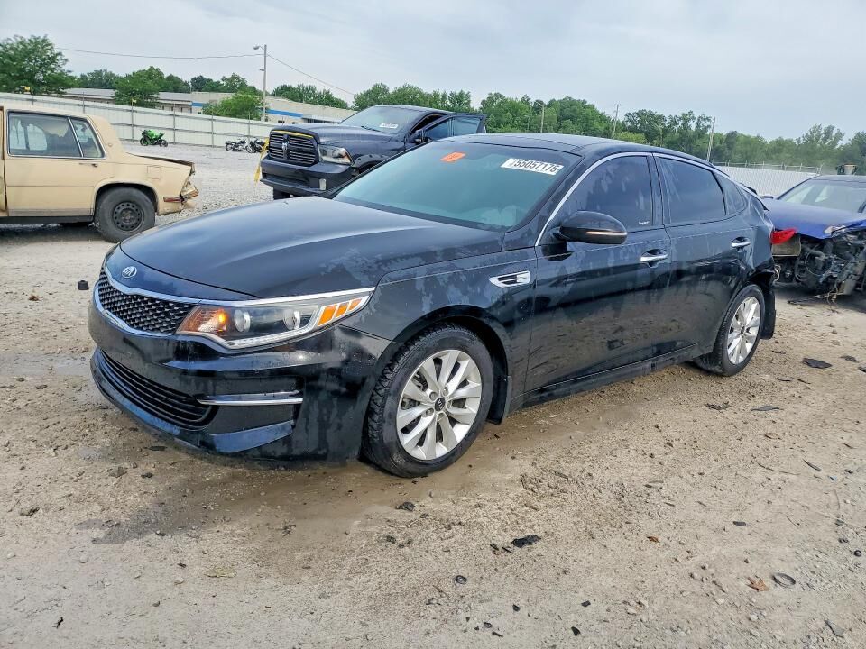 2017 KIA Optima