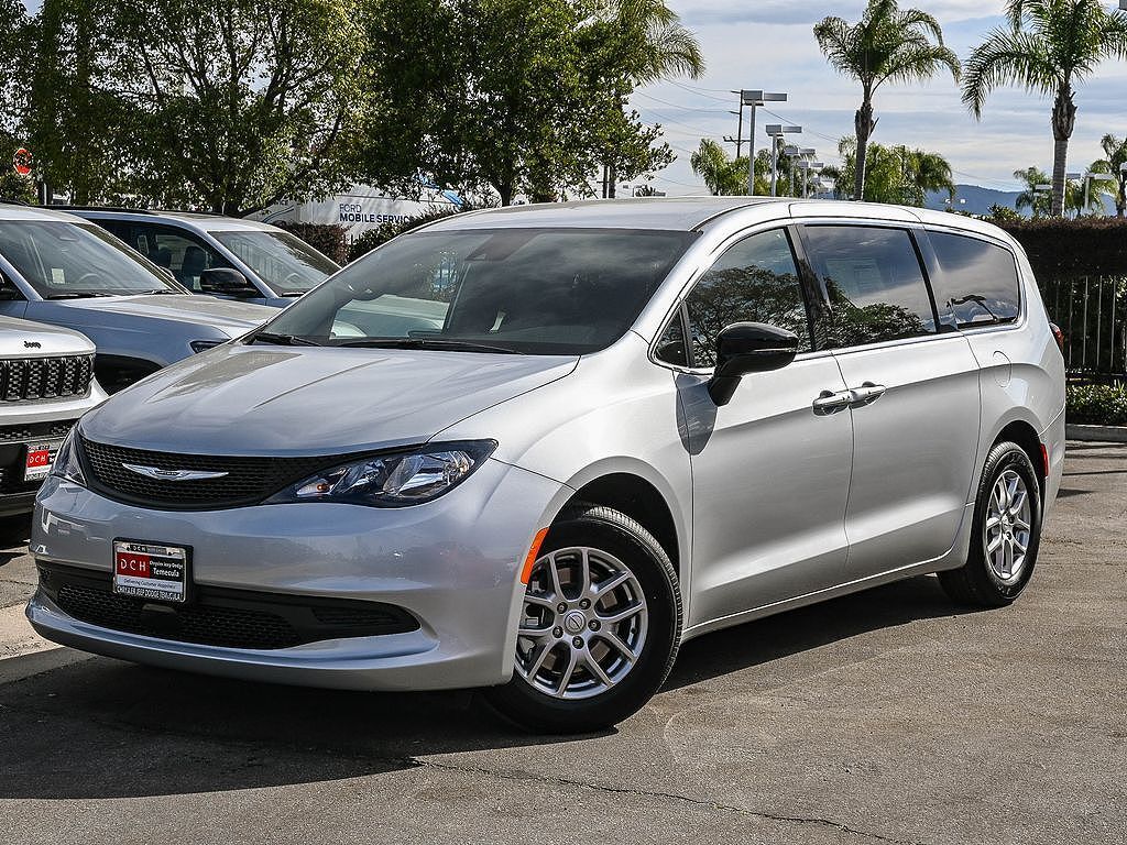 2026 CHRYSLER Voyager