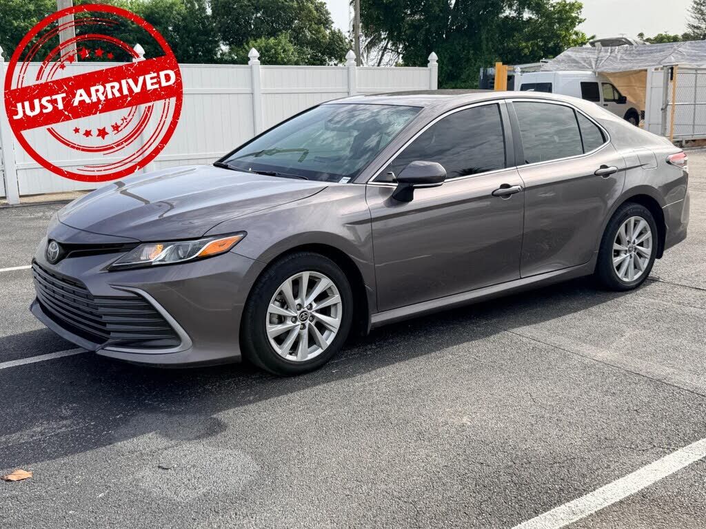 2024 TOYOTA Camry