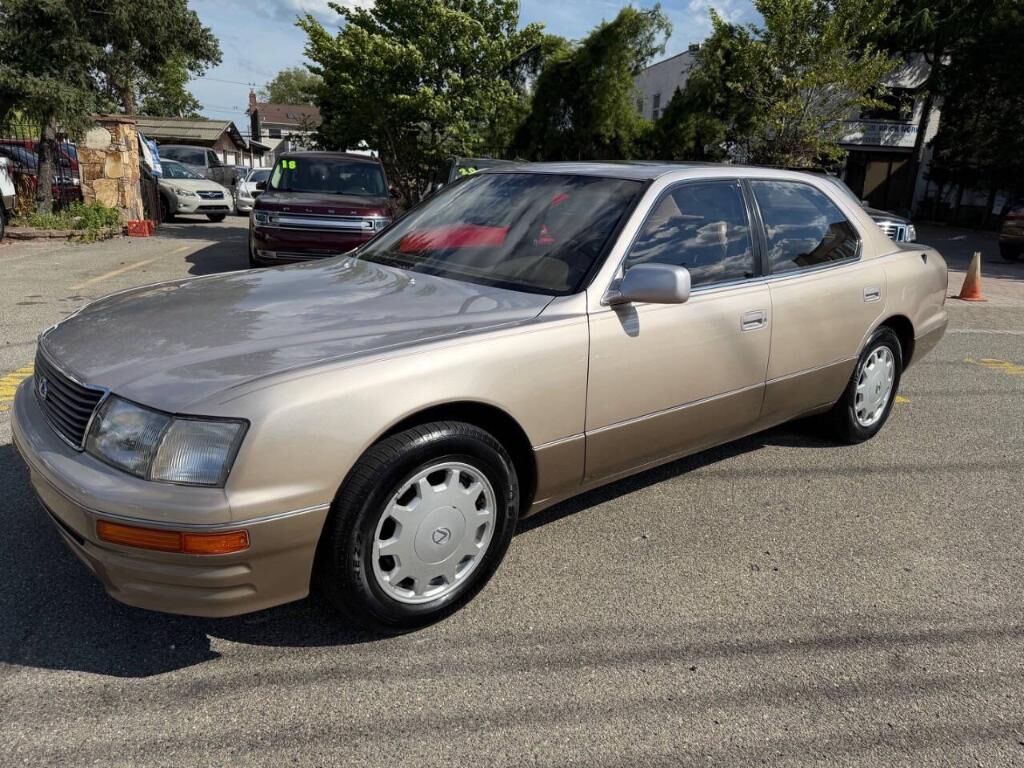 1997 LEXUS LS