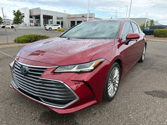 2022 TOYOTA Avalon