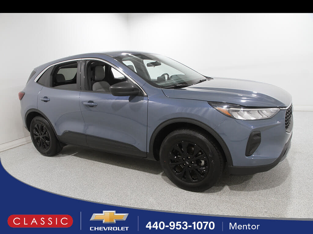 2023 FORD Escape