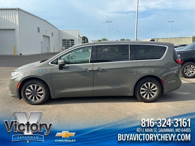 2023 CHRYSLER Pacifica
