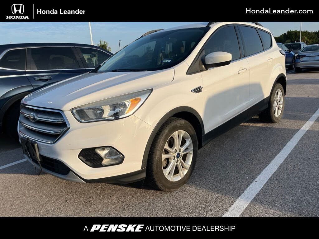 2018 FORD Escape