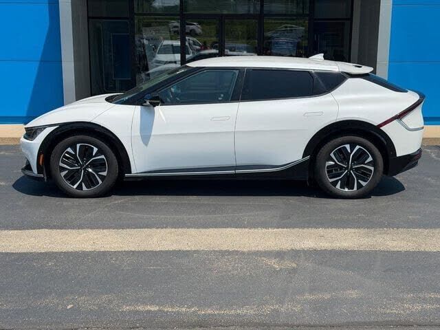 2023 KIA EV6