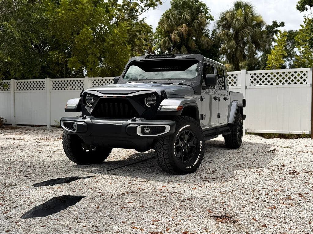 2021 JEEP Gladiator