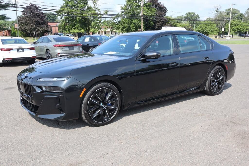 2023 BMW i7