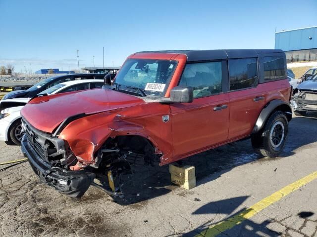 2024 FORD Bronco