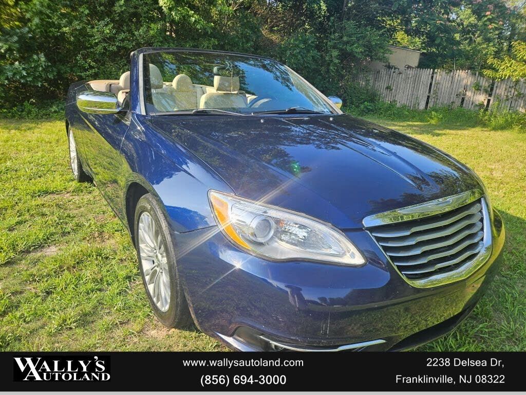 2014 CHRYSLER 200