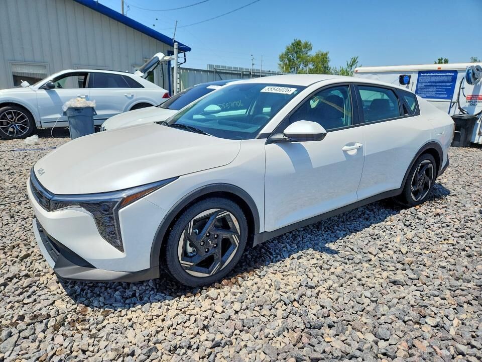 2025 KIA K4